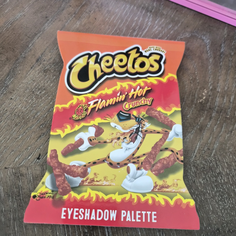 Cheetos Flamin' Hot Crunchy Eyeshadow Palette
